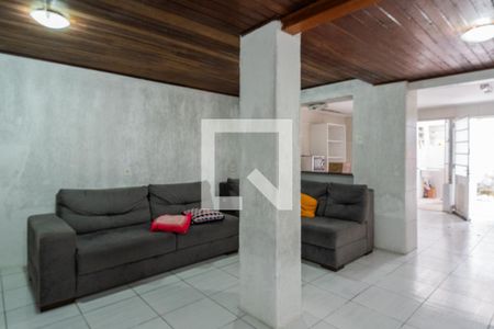 Sala de casa para alugar com 6 quartos, 150m² em Glória, Porto Alegre