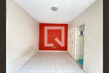 Sala de apartamento para alugar com 2 quartos, 43m² em Piedade, Rio de Janeiro