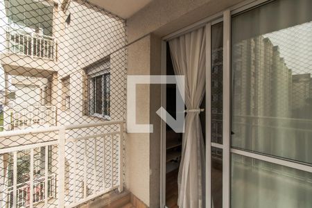 Vista Sala de apartamento para alugar com 1 quarto, 32m² em Jardim Santa Teresinha, São Paulo