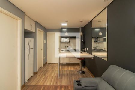 Sala de apartamento para alugar com 1 quarto, 32m² em Jardim Santa Teresinha, São Paulo