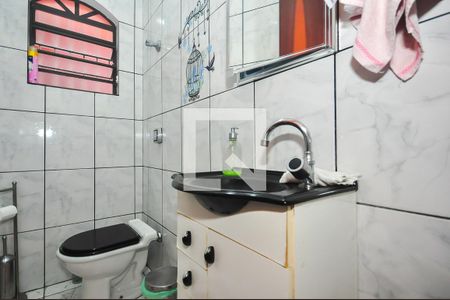 Lavabo de casa à venda com 3 quartos, 130m² em Vila Morse, São Paulo