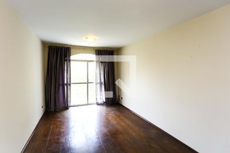 Sala de apartamento à venda com 3 quartos, 72m² em Jardim Londrina, São Paulo