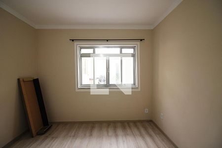 Sala/Quarto de kitnet/studio para alugar com 1 quarto, 30m² em Jardim Calux, São Bernardo do Campo