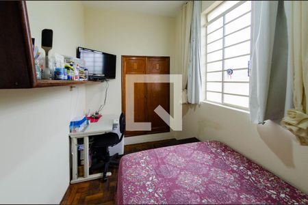 Quarto 1 de casa à venda com 3 quartos, 268m² em Carlos Prates, Belo Horizonte