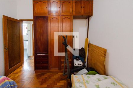 Quarto 2 de casa à venda com 3 quartos, 268m² em Carlos Prates, Belo Horizonte