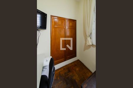 Quarto 1 de casa à venda com 3 quartos, 268m² em Carlos Prates, Belo Horizonte