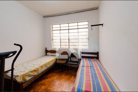 Quarto 2 de casa à venda com 3 quartos, 268m² em Carlos Prates, Belo Horizonte