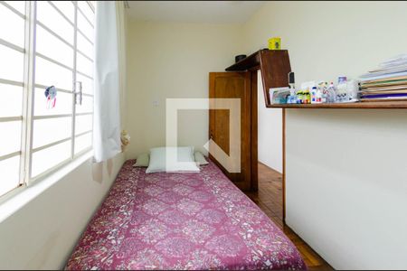 Quarto 1 de casa à venda com 3 quartos, 268m² em Carlos Prates, Belo Horizonte