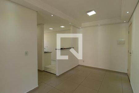 Sala de apartamento para alugar com 2 quartos, 48m² em Vila da Oportunidade, Carapicuíba