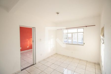 Quarto 1 de casa para alugar com 2 quartos, 50m² em Antonina, São Gonçalo