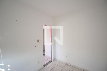 Quarto 2 de casa para alugar com 2 quartos, 50m² em Antonina, São Gonçalo