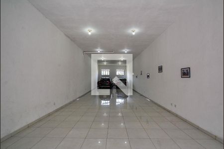 Garagem de casa à venda com 2 quartos, 280m² em Jardim Utinga, Santo André