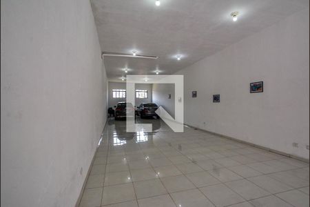 Garagem de casa à venda com 2 quartos, 280m² em Jardim Utinga, Santo André