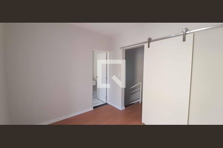 Suíte de casa à venda com 3 quartos, 90m² em Bela Vista, Osasco