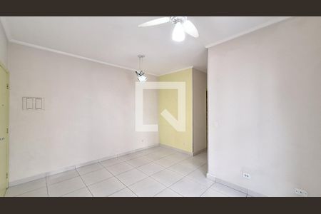 Sala  de apartamento para alugar com 2 quartos, 79m² em Canto do Forte, Praia Grande