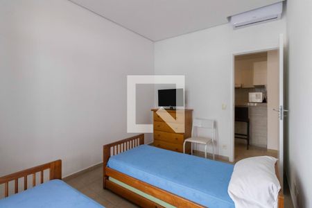 Quarto 1 de apartamento para alugar com 3 quartos, 120m² em Jardim Tres Marias, Guarujá