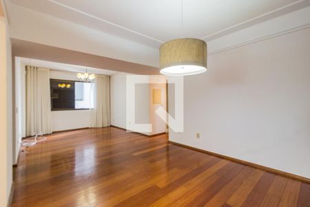 Sala de apartamento para alugar com 3 quartos, 180m² em Centro, Florianópolis