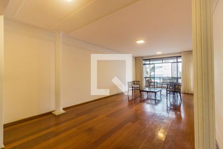 Sala de apartamento para alugar com 3 quartos, 180m² em Centro, Florianópolis