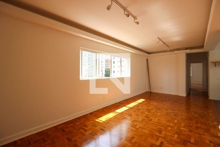 Sala de apartamento para alugar com 2 quartos, 122m² em Cerqueira César, São Paulo