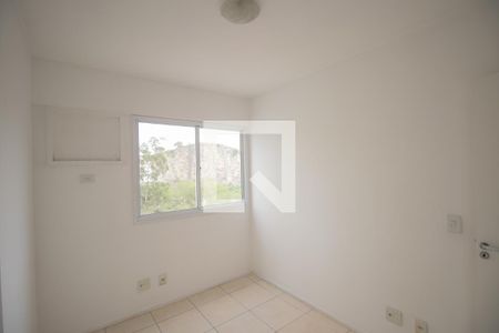 Quarto 1 de apartamento para alugar com 4 quartos, 97m² em Alcantara, São Gonçalo