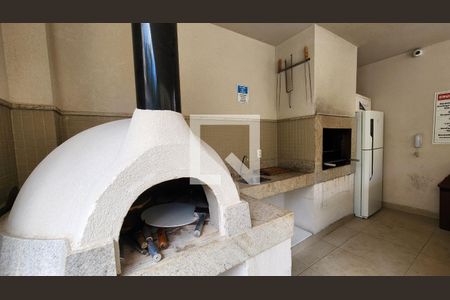 Apartamento à venda com 72m², 3 quartos e 1 vaga Apartamento à venda com 72m², 3 quartos e 1 vagaÁrea comum - Churrasqueira