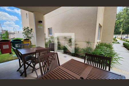 Apartamento à venda com 72m², 3 quartos e 1 vaga Apartamento à venda com 72m², 3 quartos e 1 vagaÁrea comum - Churrasqueira