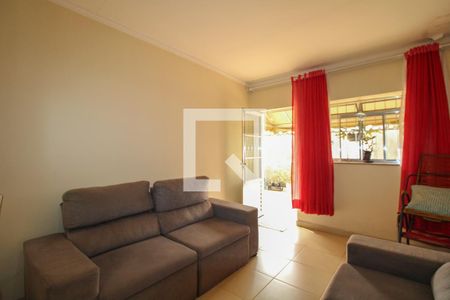 Sala de casa para alugar com 2 quartos, 90m² em Vila Santa Isabel, Campinas