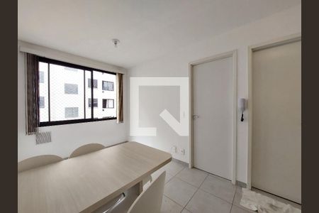 Sala de apartamento para alugar com 2 quartos, 34m² em Jurubatuba, São Paulo