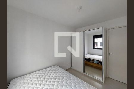 Quarto 1 de apartamento para alugar com 2 quartos, 34m² em Jurubatuba, São Paulo