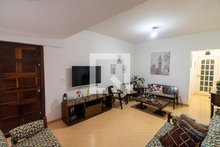 Sala de casa à venda com 3 quartos, 250m² em Vila Babilônia, São Paulo