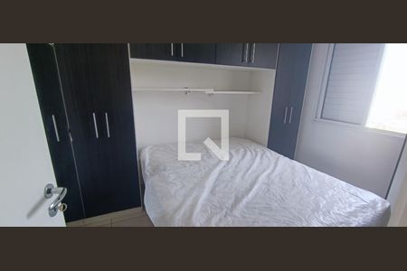 Quarto 2 de apartamento para alugar com 2 quartos, 46m² em Parque Reboucas, São Paulo