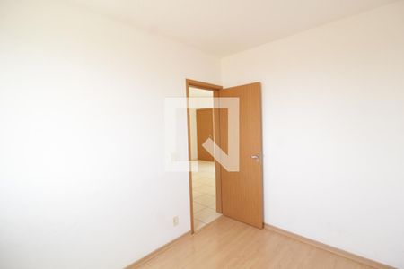 Quarto 1 de apartamento para alugar com 2 quartos, 47m² em Jardim Canaã, Uberlândia