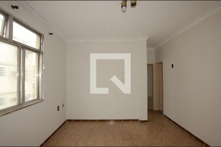 Sala de apartamento para alugar com 2 quartos, 50m² em Cascadura, Rio de Janeiro