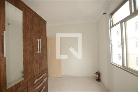 Quarto 1 de apartamento para alugar com 2 quartos, 50m² em Cascadura, Rio de Janeiro