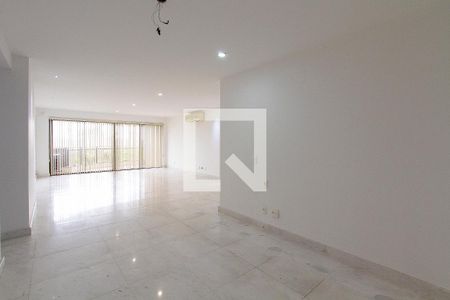 Sala de jantar de apartamento para alugar com 4 quartos, 180m² em Barra da Tijuca, Rio de Janeiro