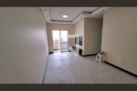 Sala de apartamento para alugar com 2 quartos, 67m² em Conjunto Residencial Irai, Suzano