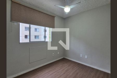 Quarto 1 de apartamento para alugar com 2 quartos, 43m² em Vargem Pequena, Rio de Janeiro