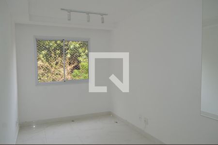 Apartamento para alugar com 42m², 2 quartos e sem vagaSala