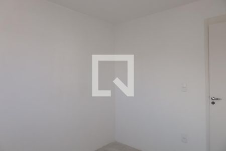 Quarto 1 de apartamento para alugar com 2 quartos, 40m² em Vila Carmosina, São Paulo