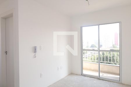 Sala de apartamento para alugar com 2 quartos, 40m² em Vila Carmosina, São Paulo