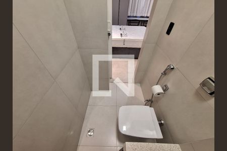 Banheiro de apartamento para alugar com 1 quarto, 22m² em Centro, Rio de Janeiro