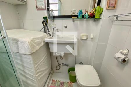 Banheiro de apartamento à venda com 1 quarto, 28m² em Centro, Rio de Janeiro