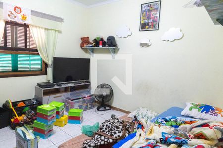 Casa à venda com 328m², 5 quartos e 4 vagas Casa à venda com 328m², 5 quartos e 4 vagasQuarto 3