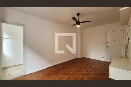 Sala de kitnet/studio para alugar com 1 quarto, 40m² em Aparecida, Santos