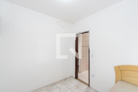 Quarto 2 de casa para alugar com 2 quartos, 55m² em Brás de Pina, Rio de Janeiro