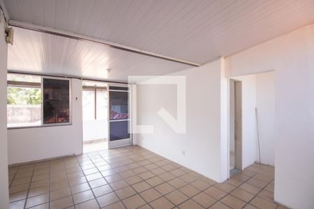 Sala de casa para alugar com 3 quartos, 80m² em Barro Vermelho, São Gonçalo