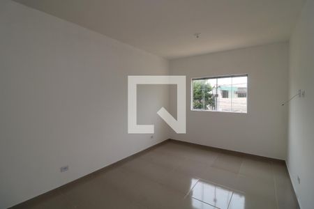 Casa à venda com 110m², 2 quartos e 2 vagasSala