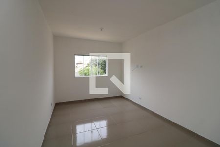 Casa à venda com 110m², 2 quartos e 2 vagasSala