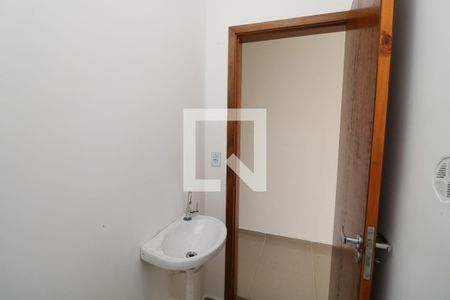 Lavabo de casa à venda com 2 quartos, 110m² em Jardim Santa Adelia, São Paulo