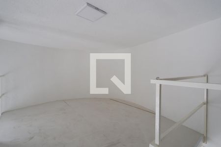 Quarto de casa para alugar com 1 quarto, 50m² em Vila Espanhola, São Paulo